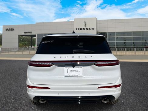 New 2026 Lincoln Corsair Premiere image 4