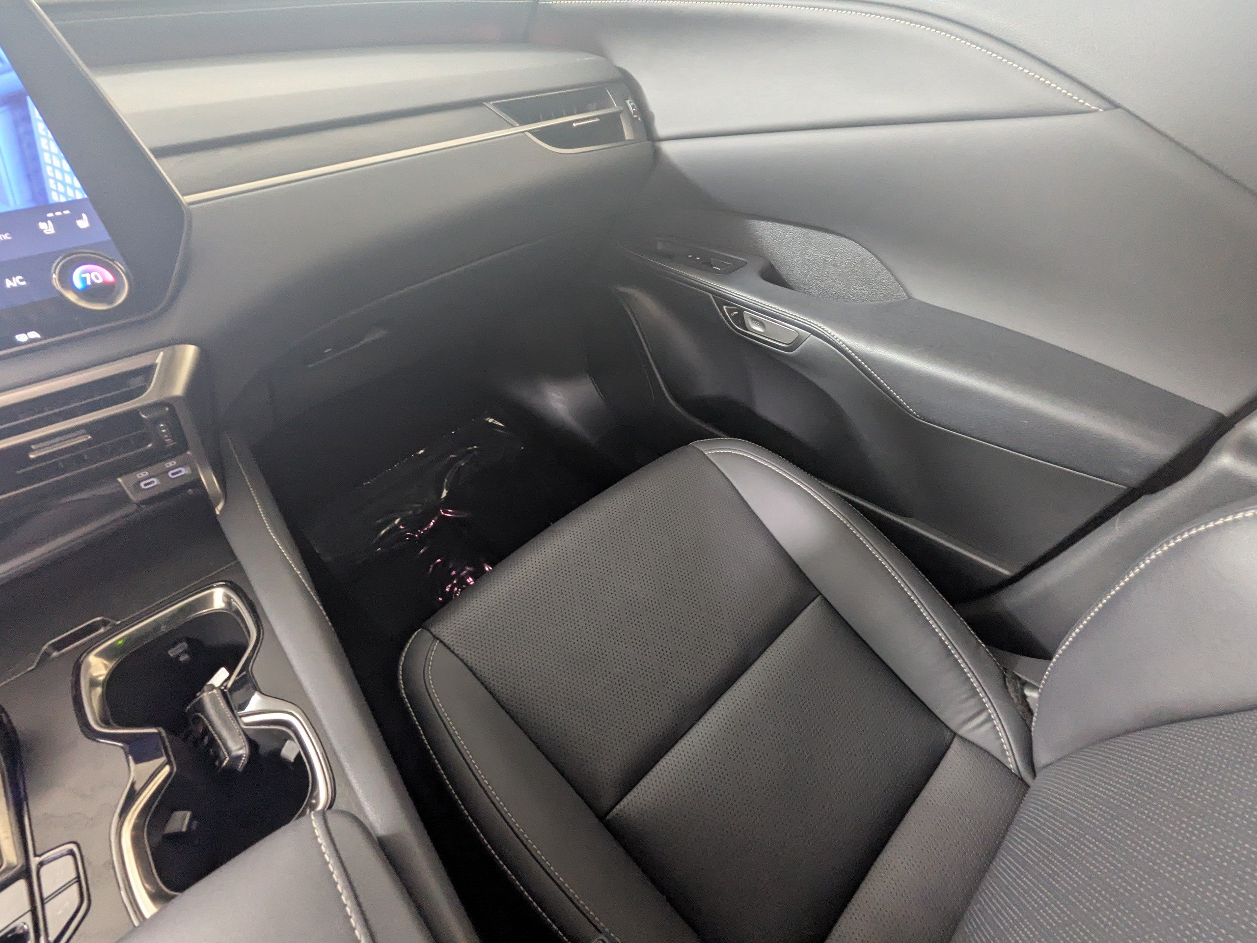 Used 2023 Lexus RX 350 Premium Plus w/ Cold Area Package AWD/4WD image 12