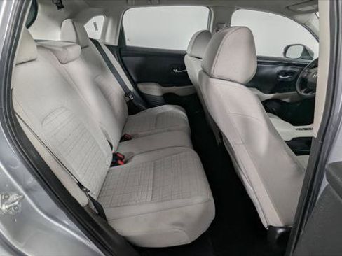 Used 2023 Honda HR-V LX image 19