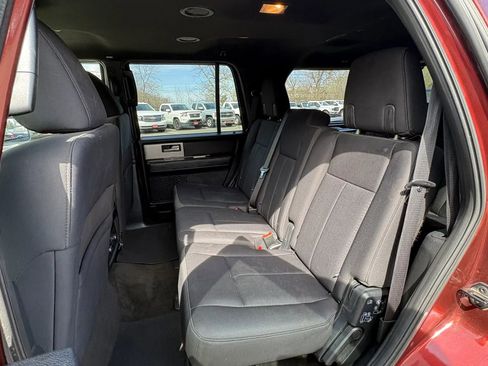 Used 2017 Ford Expedition XLT AWD/4WD image 21
