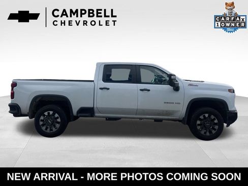 Used 2024 Chevrolet Silverado 2500 Custom w/ Custom Value Package AWD/4WD image 6