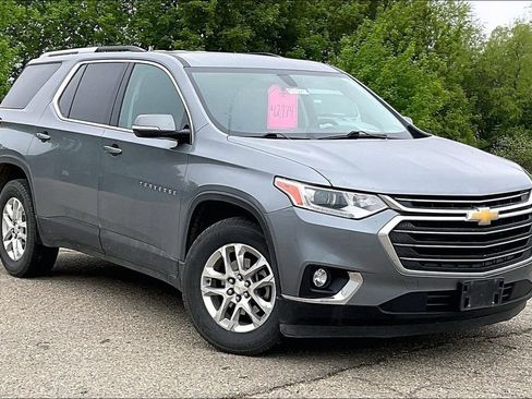Used 2018 Chevrolet Traverse LT AWD/4WD image 1