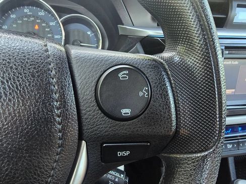 Used 2015 Toyota Corolla LE FWD image 20