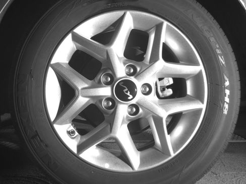 Used 2025 Kia Soul LX w/ LX Technology Package FWD image 21