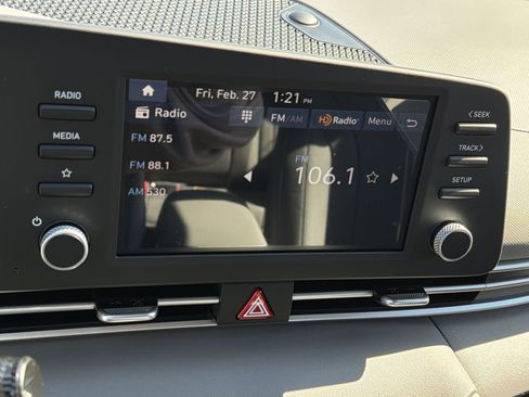 New 2026 Hyundai Elantra Sport image 18