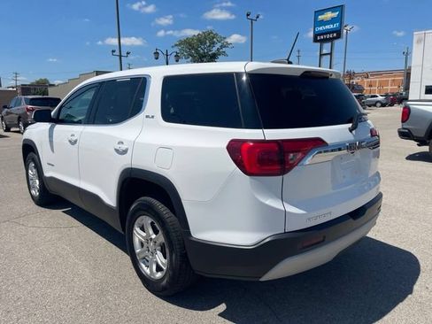 Used 2019 GMC Acadia SLE w/ LPO, Floor Liner Package FWD image 13