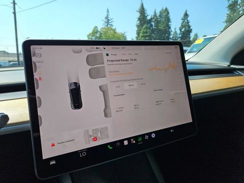 Used 2023 Tesla Model Y Long Range AWD/4WD image 31