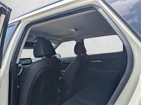 Used 2022 Kia Seltos EX AWD/4WD image 13