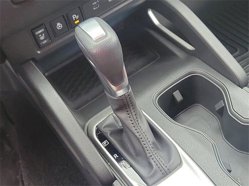 Certified 2024 Nissan Frontier SV w/ Hardbody Edition image 32