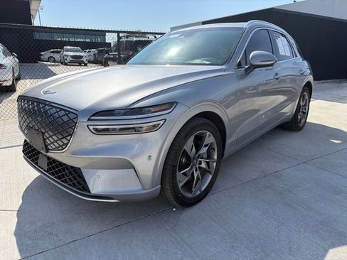 Used 2023 Genesis Electrified GV70 AWD/4WD image 2