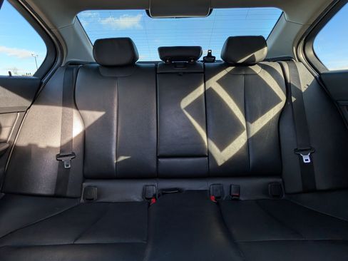 Used 2015 BMW 328i xDrive Sedan w/ Premium Package image 25