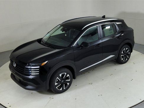 New 2026 Nissan Kicks SV w/ Illumination Package image 37