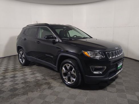 Used 2017 Jeep Compass Limited AWD/4WD image 13