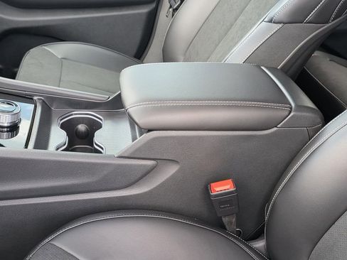 New 2025 Jeep Grand Cherokee L Altitude AWD/4WD image 9