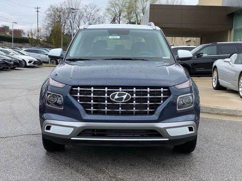 New 2026 Hyundai Venue SEL FWD image 2