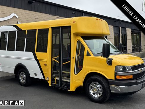 Used 2014 Chevrolet Express 3500 image 1