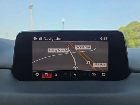Used 2018 MAZDA CX-5 Touring w/ Preferred Equipment Package FWD image 30