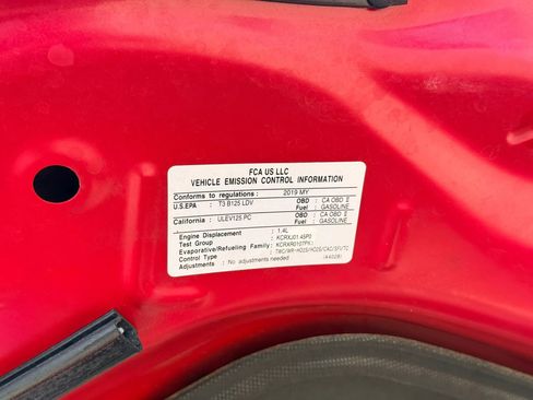 Used 2019 FIAT 124 Spider Lusso w/ Visibility Group image 33