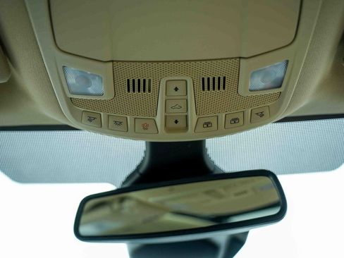 Used 2022 Ford Edge SEL w/ Convenience Package image 38