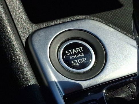 Certified 2024 Nissan Sentra SV image 22