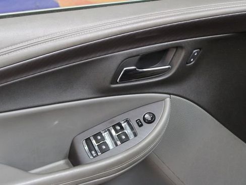 Used 2014 Chevrolet Impala LS FWD image 13