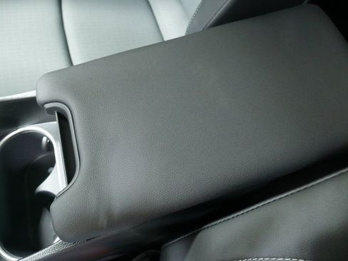 New 2024 Toyota bZ4X Limited image 35