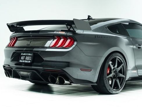Used 2020 Ford Mustang Shelby GT500 w/ Carbon Fiber Track Pack RWD image 14