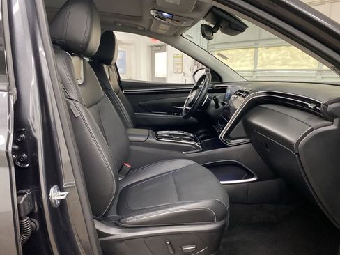 Used 2024 Hyundai Tucson Limited image 19