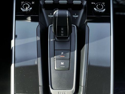 Used 2024 Porsche 911 Turbo image 87