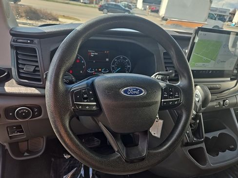 Used 2022 Ford Transit 350 XLT image 13