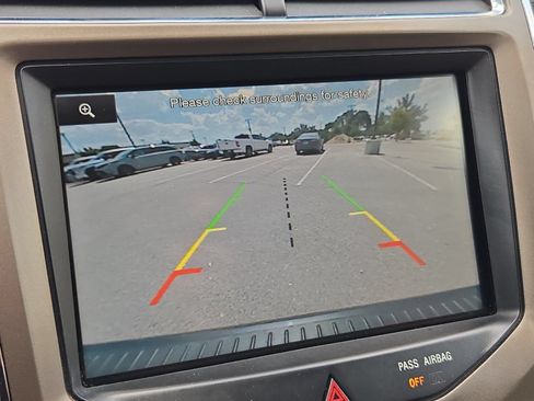 Used 2014 Lincoln MKX FWD w/ Equipment Group 102A image 18