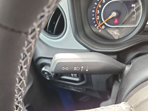 New 2025 Jeep Gladiator Sport AWD/4WD image 32