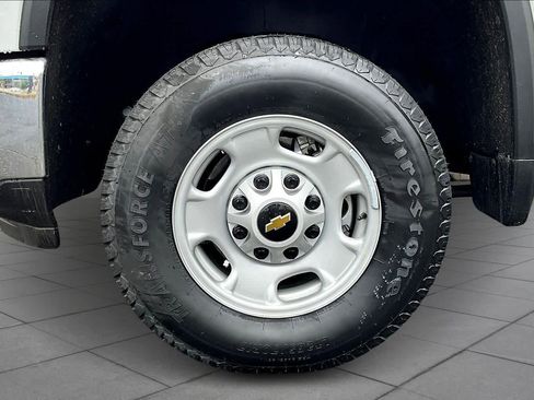 Used 2025 Chevrolet Silverado 2500 W/T w/ Snow Plow Prep/Camper Package image 10