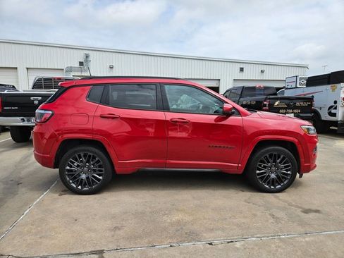 Used 2022 Jeep Compass Limited AWD/4WD image 4