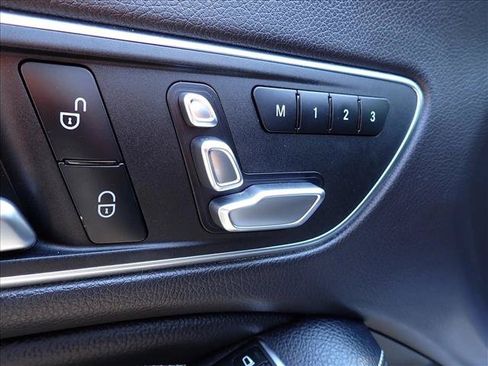 Used 2018 Mercedes-Benz CLA 250 image 13