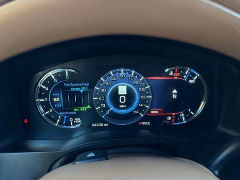 Used 2017 Cadillac Escalade ESV Platinum image 67