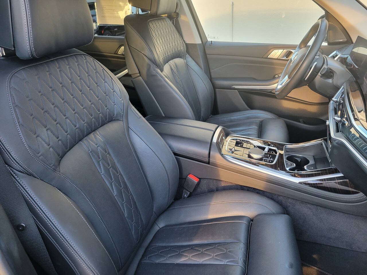 Used 2026 BMW X7 xDrive40i AWD/4WD image 10