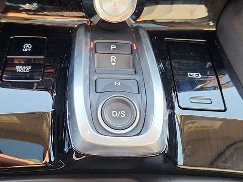 Used 2024 Acura MDX FWD image 23