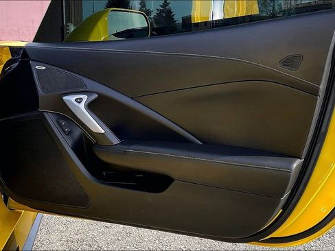 Used 2019 Chevrolet Corvette Stingray Convertible w/ 3LT Preferred Equipment Group image 23