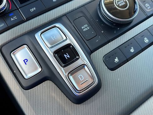 Used 2024 Hyundai Palisade SEL image 17