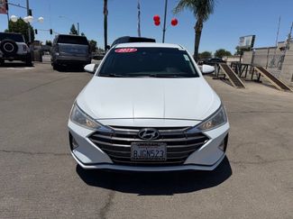 Used 2019 Hyundai Elantra SEL w/ Cargo Package FWD video 2