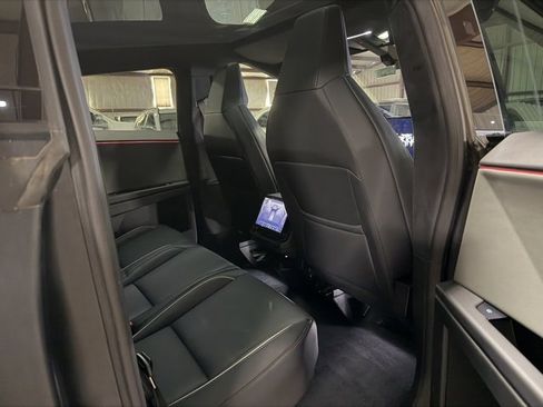 Used 2025 Tesla Cybertruck AWD Crew Cab image 14