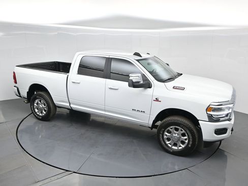 Used 2024 RAM 2500 Laramie w/ Safety Group image 57