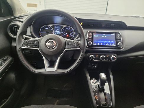 Used 2022 Nissan Kicks S FWD image 22