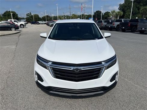 Used 2022 Chevrolet Equinox LT image 3