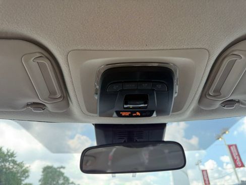 Used 2024 Toyota Corolla LE FWD image 38