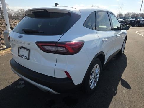 Certified 2025 Ford Escape Active image 6