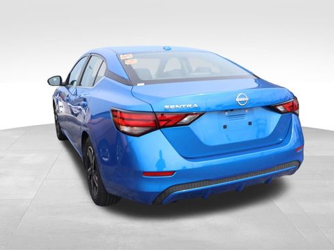 Used 2025 Nissan Sentra SV FWD image 21