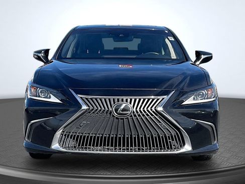 Used 2019 Lexus ES 350 w/ Premium Package FWD image 3
