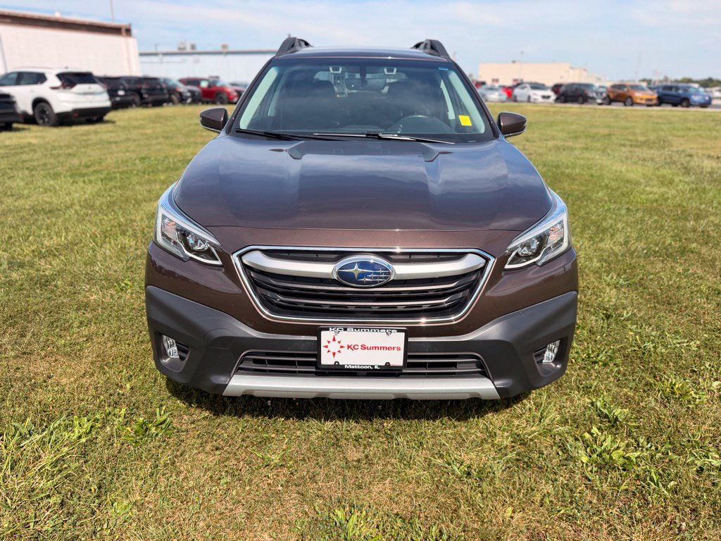 Used 2020 Subaru Outback Limited w/ Popular Package #2 AWD/4WD image 2